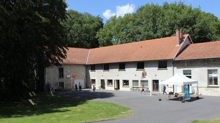 Le Moulin